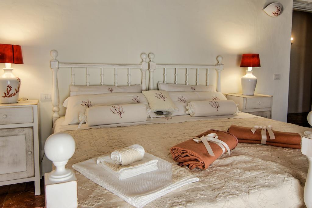פורטו רוטונדו Domus Corallia-Luxury Rooms חדר תמונה