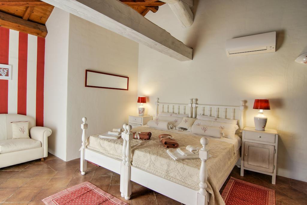 פורטו רוטונדו Domus Corallia-Luxury Rooms חדר תמונה